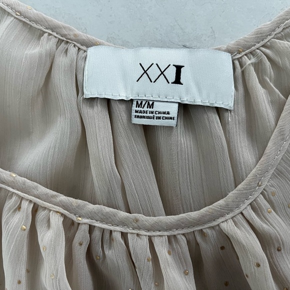 Vintage XXI/ Spaghetti strap blouse/ Camisole/ Gold detail/ Layered/ Size US M - Picture 8 of 10